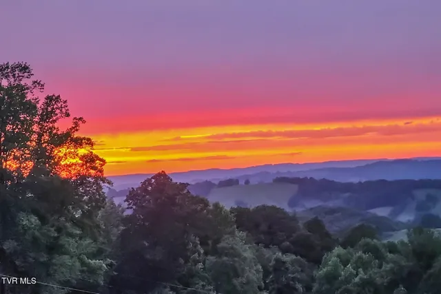 $1,197,000 | 72 Mountain Heights Road, Lebanon, VA 24266