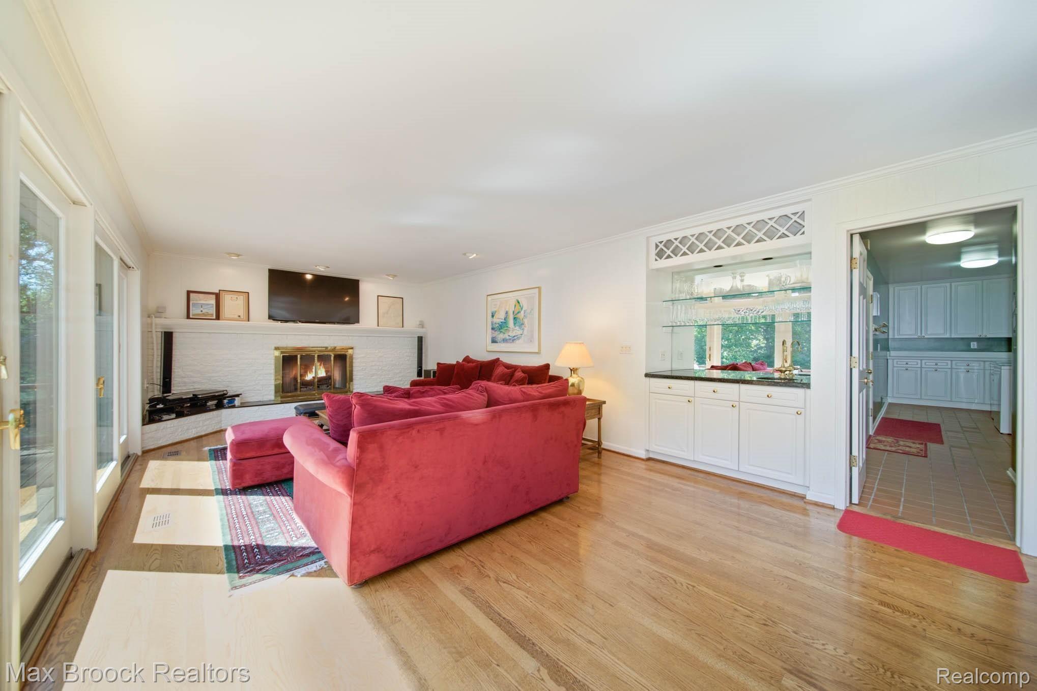 582 Overbrook Road Bloomfield Hills, MI 48302 - Photo 17 of 56 582 Overbrook_82.jpg