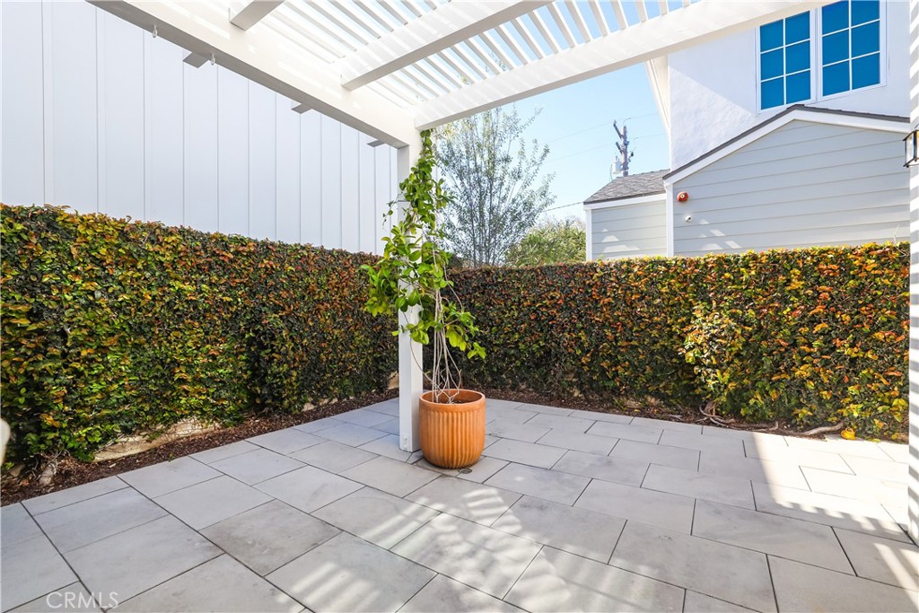 355 Rochester Street Costa Mesa, CA 92627 - Photo 36 of 40