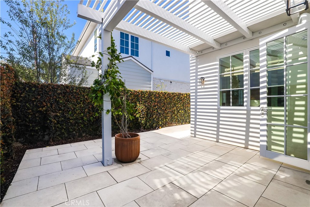 355 Rochester Street Costa Mesa, CA 92627 - Photo 37 of 40