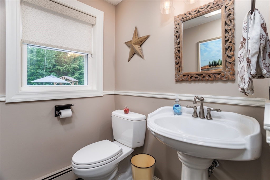 101 Royalston Road North Winchendon, MA 01475 - Photo 12 of 42