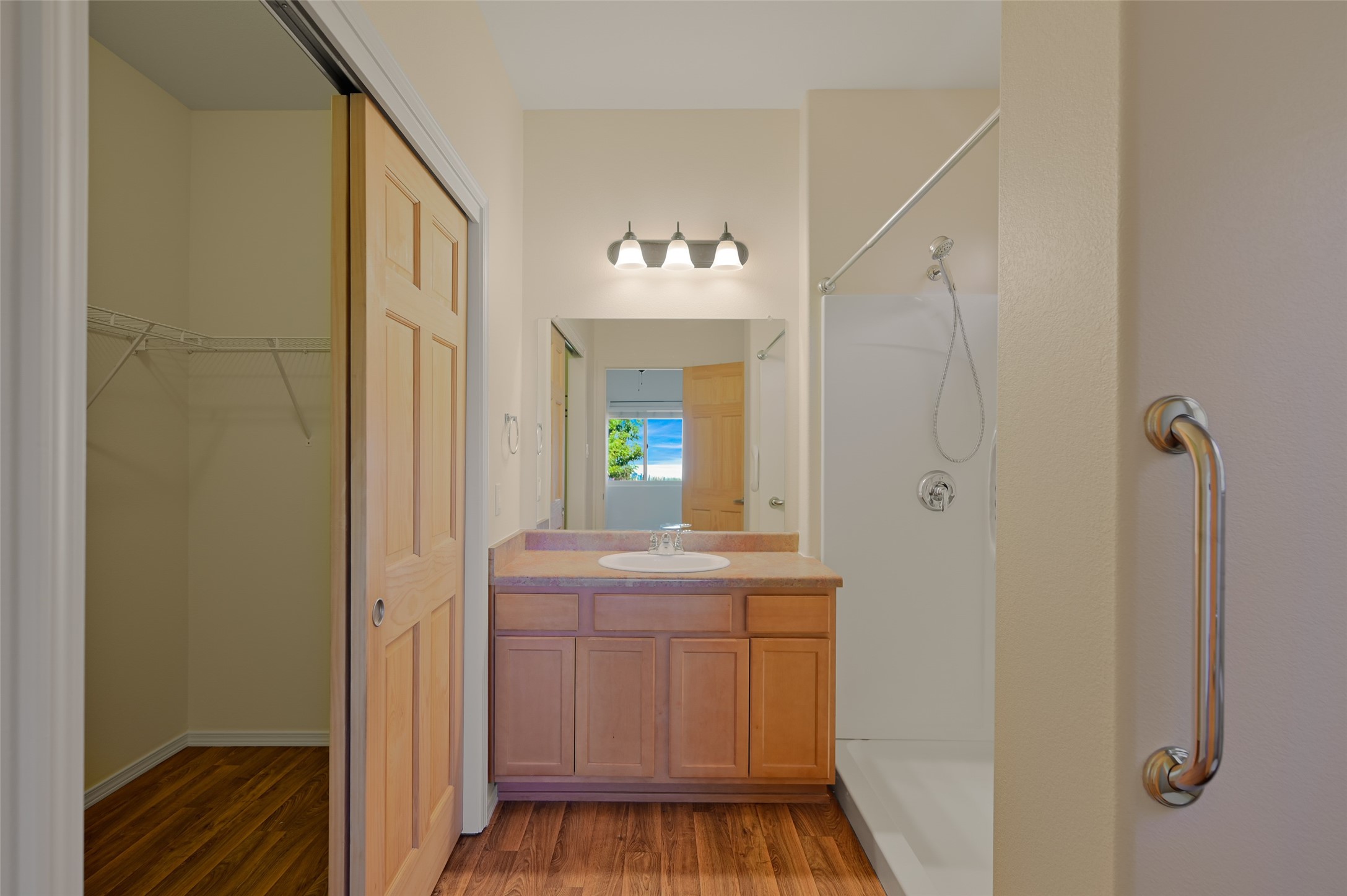 3753 Valmora Road Santa Fe, NM 87505 - Photo 20 of 41 Primary bathroom