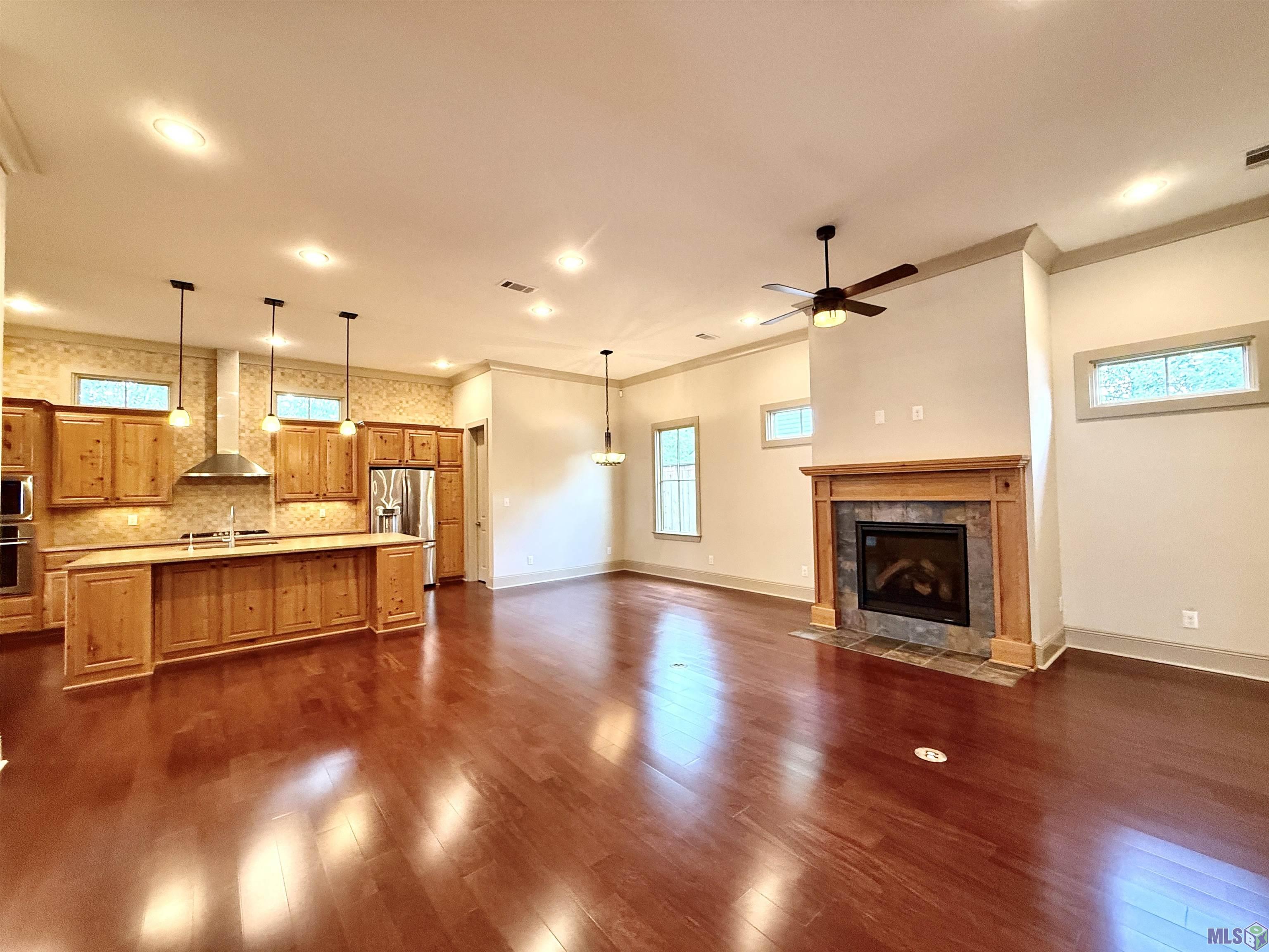 7037 Etage Court Baton Rouge, LA 70806 - Photo 5 of 25