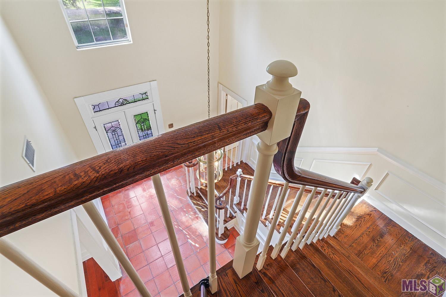 733 Woodview Court Baton Rouge, LA 70810 - Photo 3 of 21 Gallery Image 3