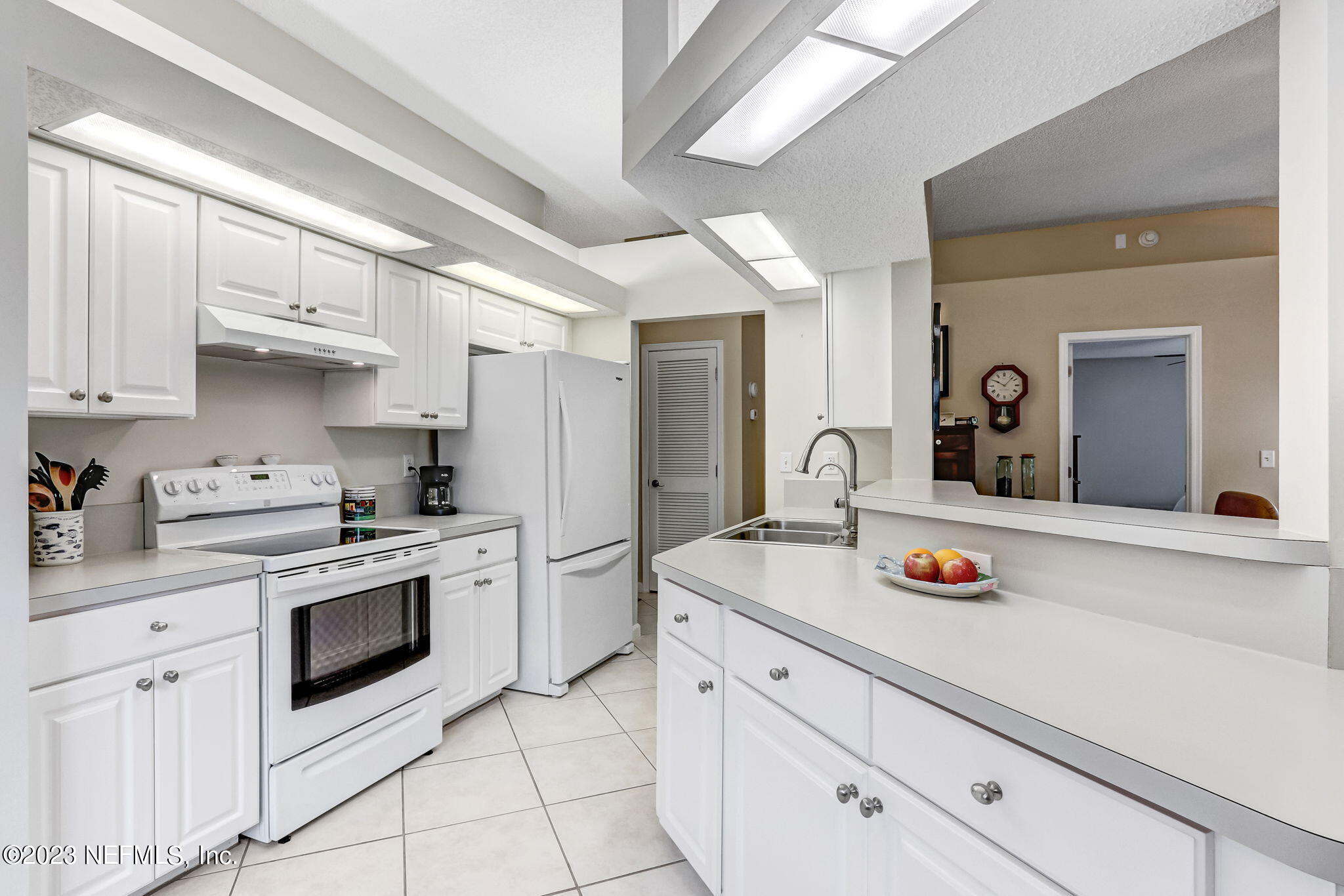 2415 Will Hardee Road Fernandina Beach, FL 32034 - Photo 13 of 31 WillHardee_11_interior