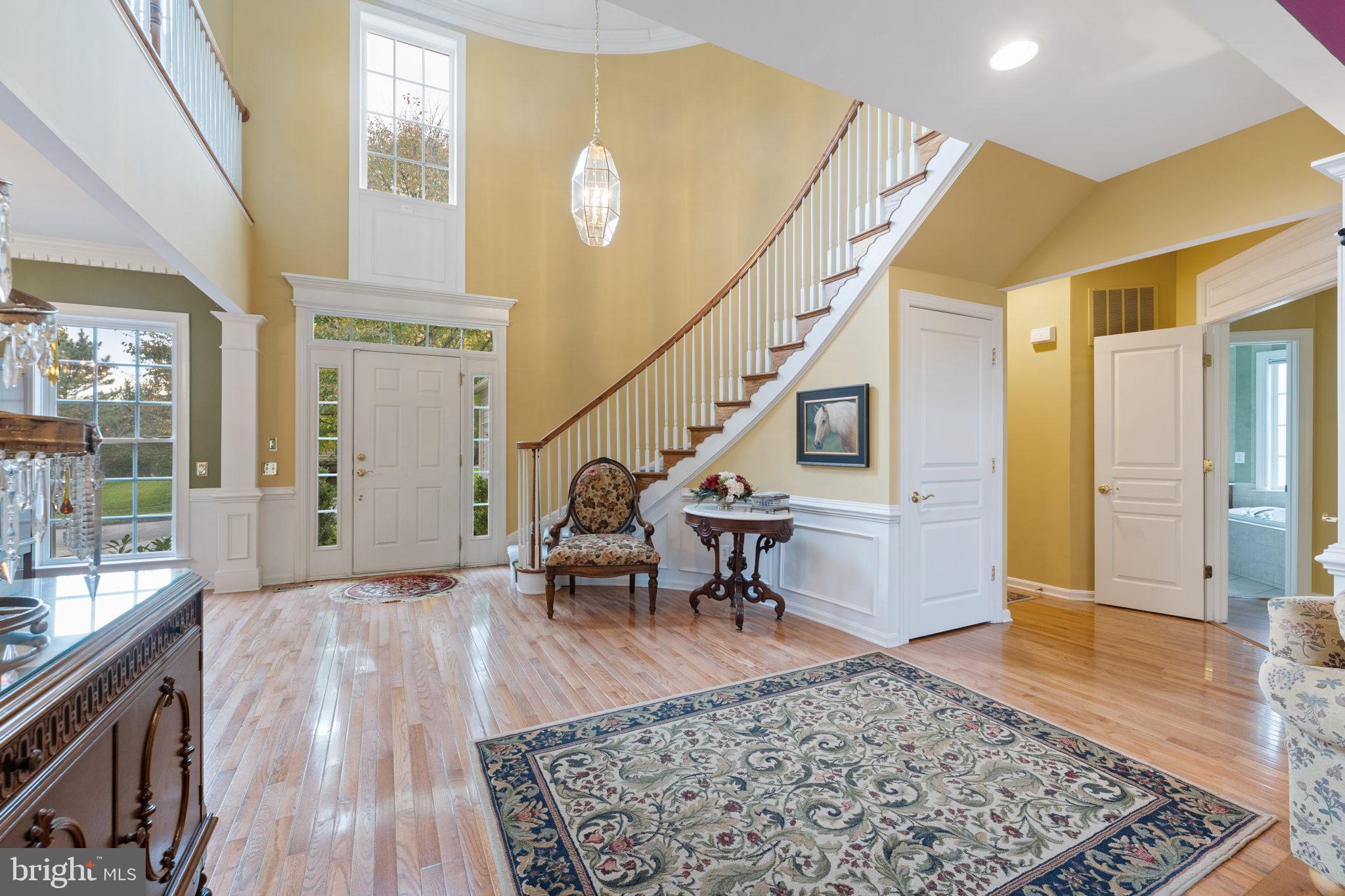 26 Ridings Way West Chester, PA 19382 - Photo 3 of 31 Soaring Ceilings