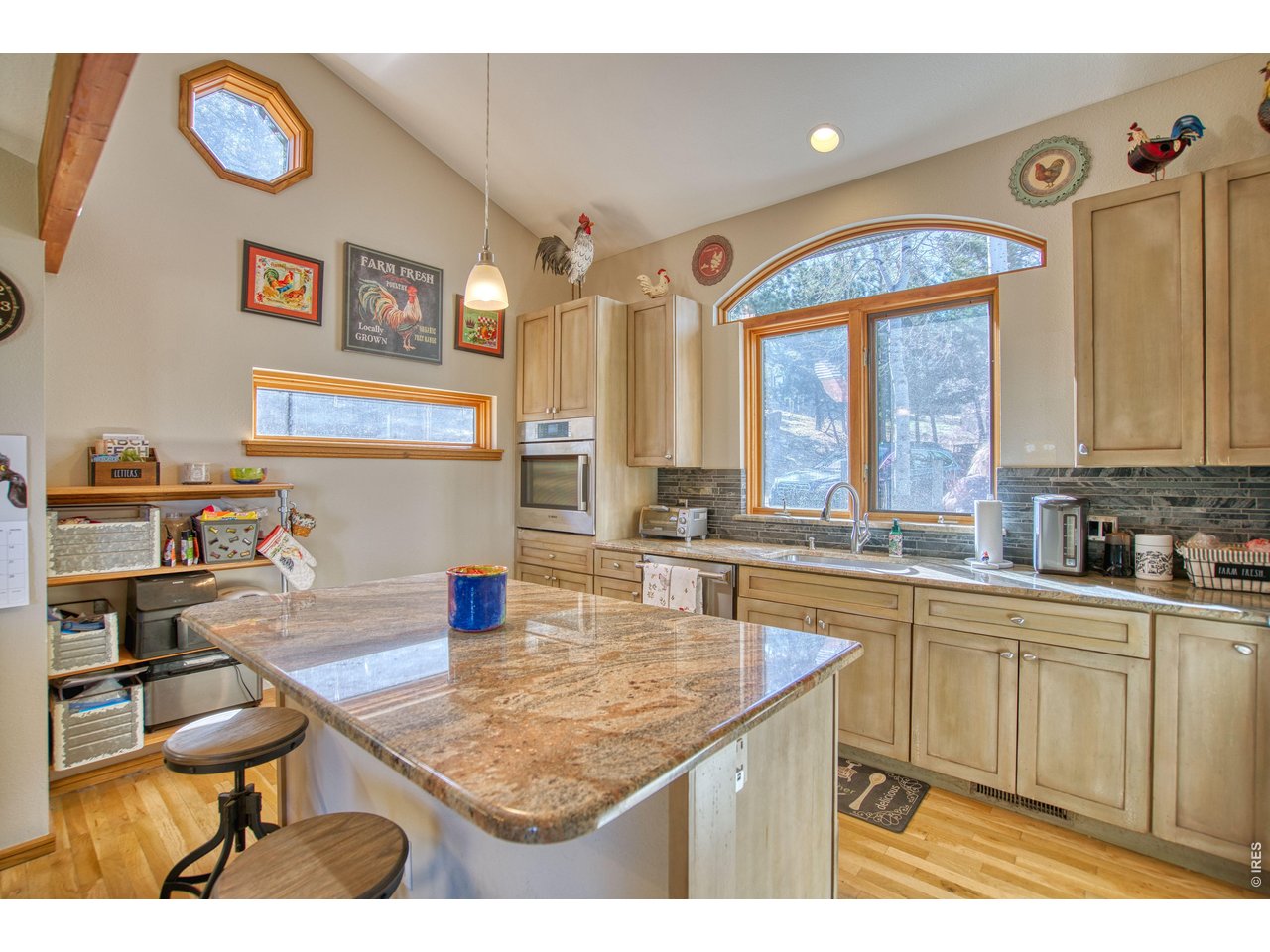 226 Juniper Heights Road Golden, CO 80403 - Photo 12 of 40 Amazing Chef's Kitchen