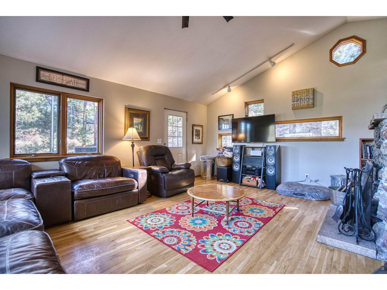 226 Juniper Heights Road Golden, CO 80403 - Photo 5 of 40 Spacious Living Room