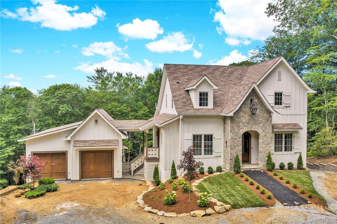 253 Old Boone Road Blowing Rock, NC 28605 - Photo 3 of 44