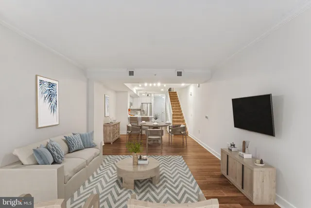 $725,000 | 616 E Street Northwest, Unit 455, Washington, DC 20004