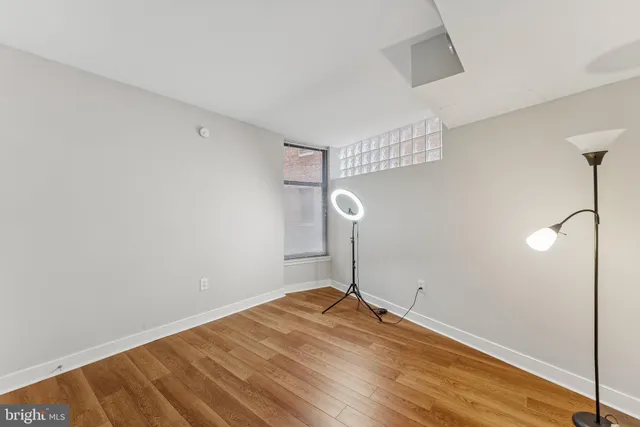 $725,000 | 616 E Street Northwest, Unit 455, Washington, DC 20004