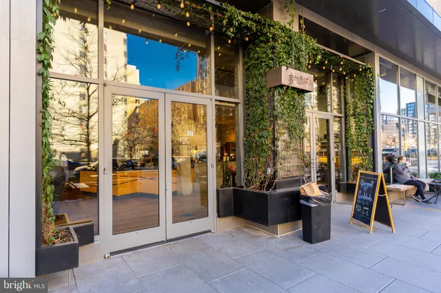 $725,000 | 616 E Street Northwest, Unit 455, Washington, DC 20004