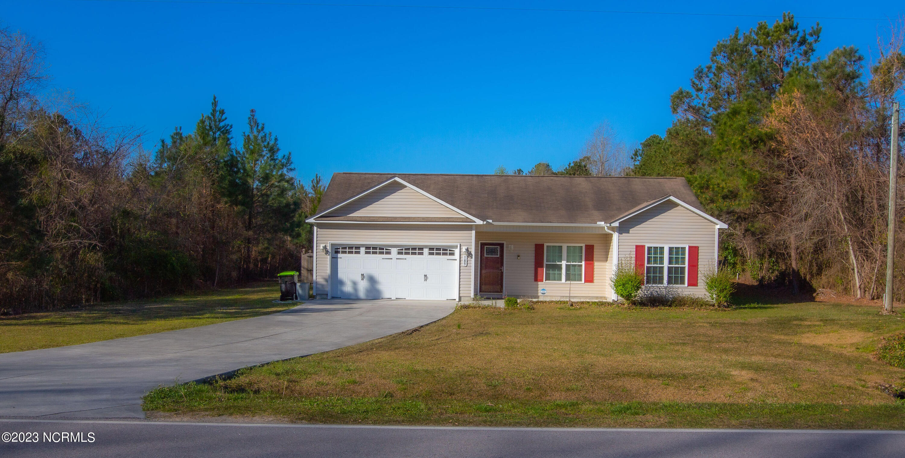 189 Waters Road Jacksonville, NC 28546 - Photo 1 of 14 1front