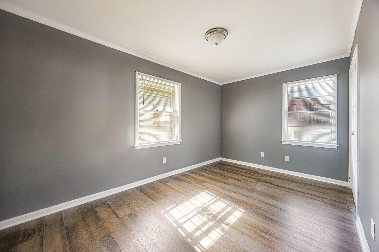 4025 Bishops Bridge Road Memphis, TN 38118 - Photo 13 of 18 a view of room with window