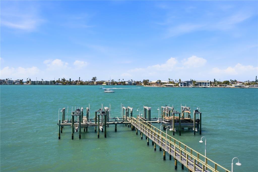 312 8th Avenue North, Unit 203 Tierra Verde, FL 33715 - Photo 18 of 47