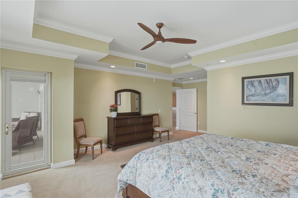 312 8th Avenue North, Unit 203 Tierra Verde, FL 33715 - Photo 23 of 47