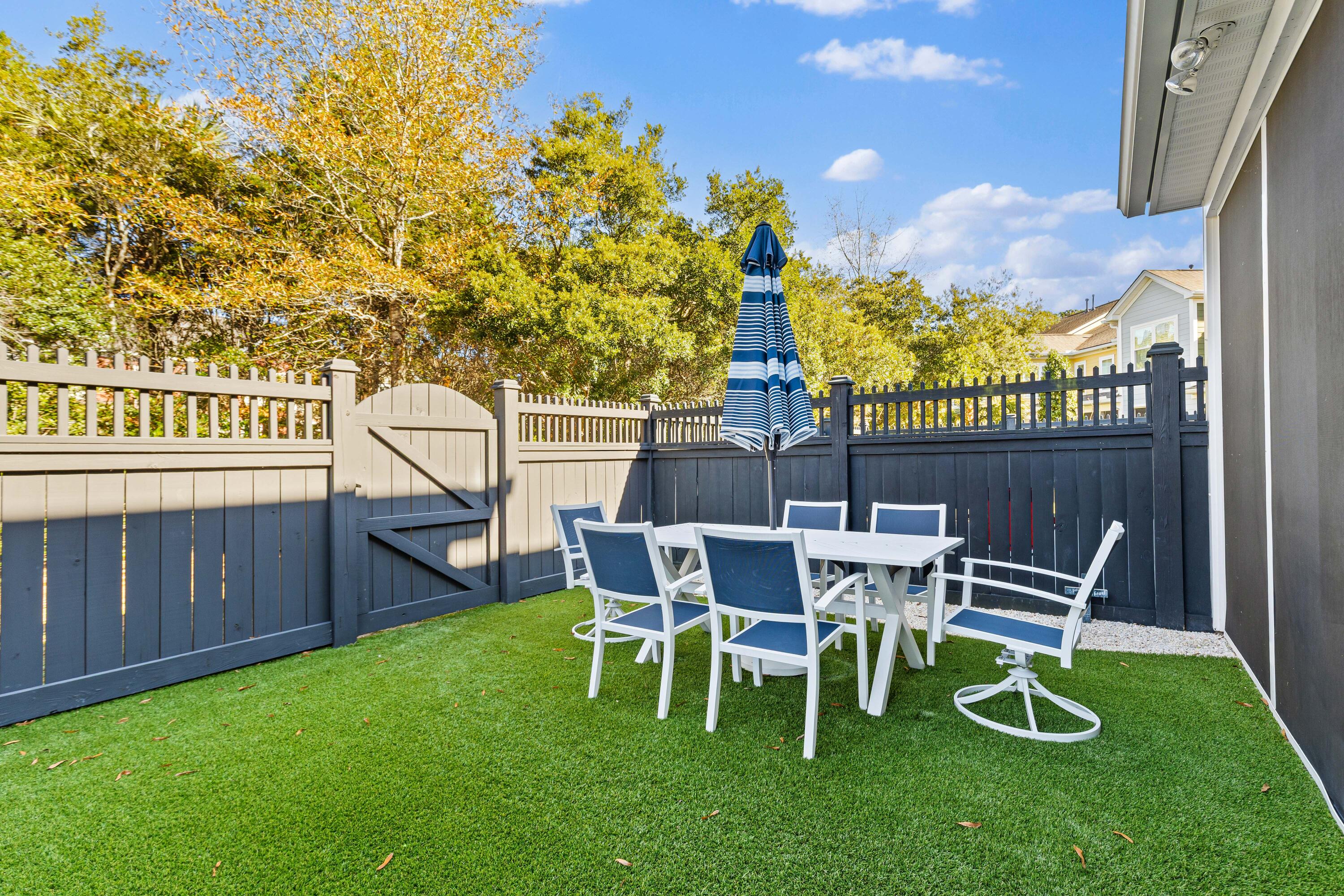 2061 Kings Gate Lane Mount Pleasant, SC 29466 - Photo 31 of 41 2061-Kings-Gate-38