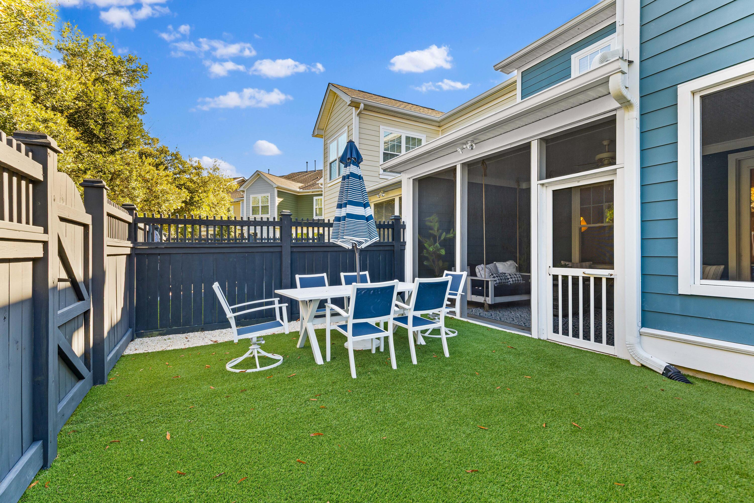 2061 Kings Gate Lane Mount Pleasant, SC 29466 - Photo 32 of 41 2061-Kings-Gate-39