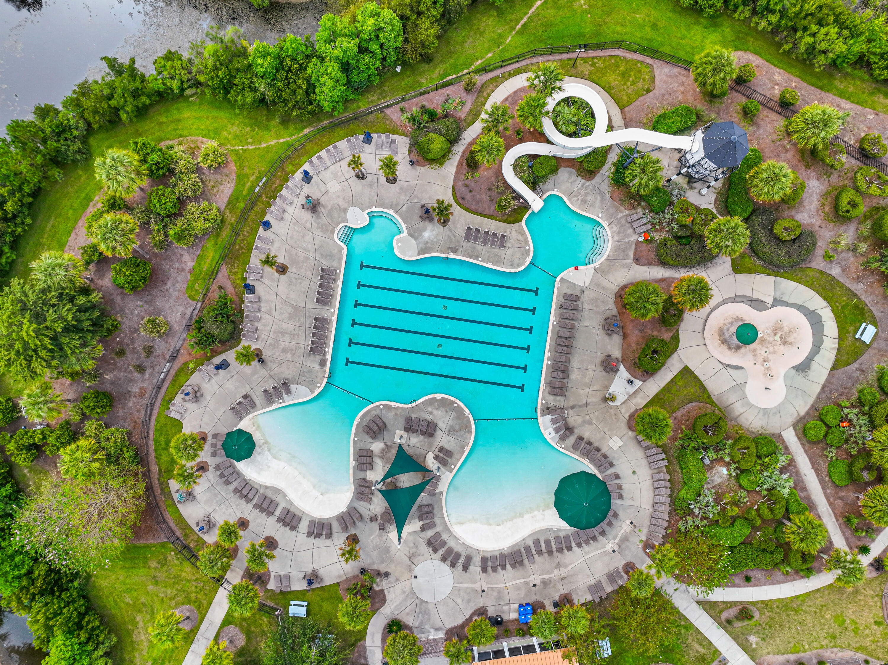 2061 Kings Gate Lane Mount Pleasant, SC 29466 - Photo 34 of 41 DJI_0379