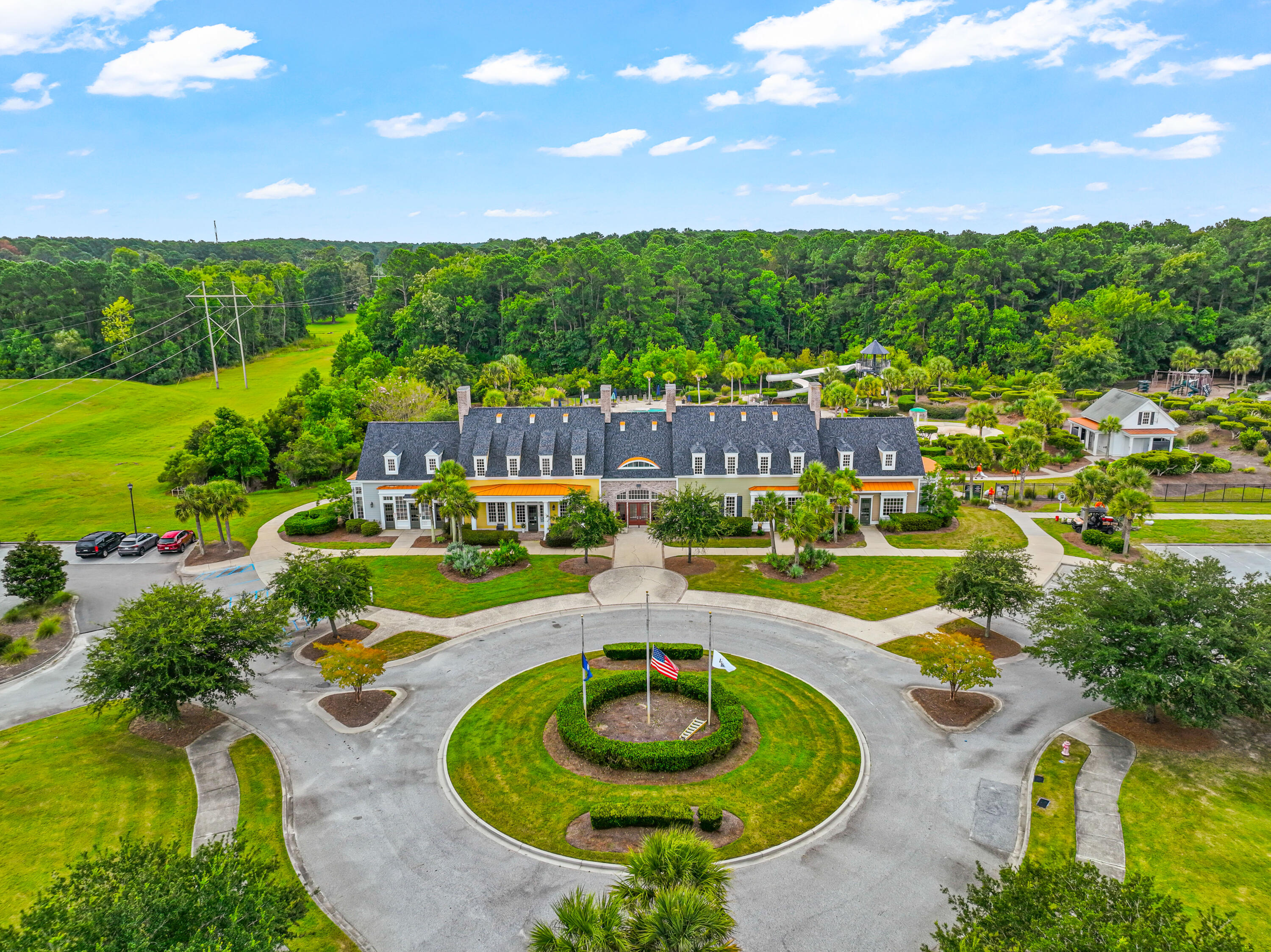 2061 Kings Gate Lane Mount Pleasant, SC 29466 - Photo 40 of 41 DJI_0403