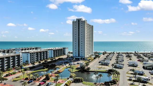$199,900 | 5905 South Kings Highway, Unit 2216, Myrtle Beach, SC 29575