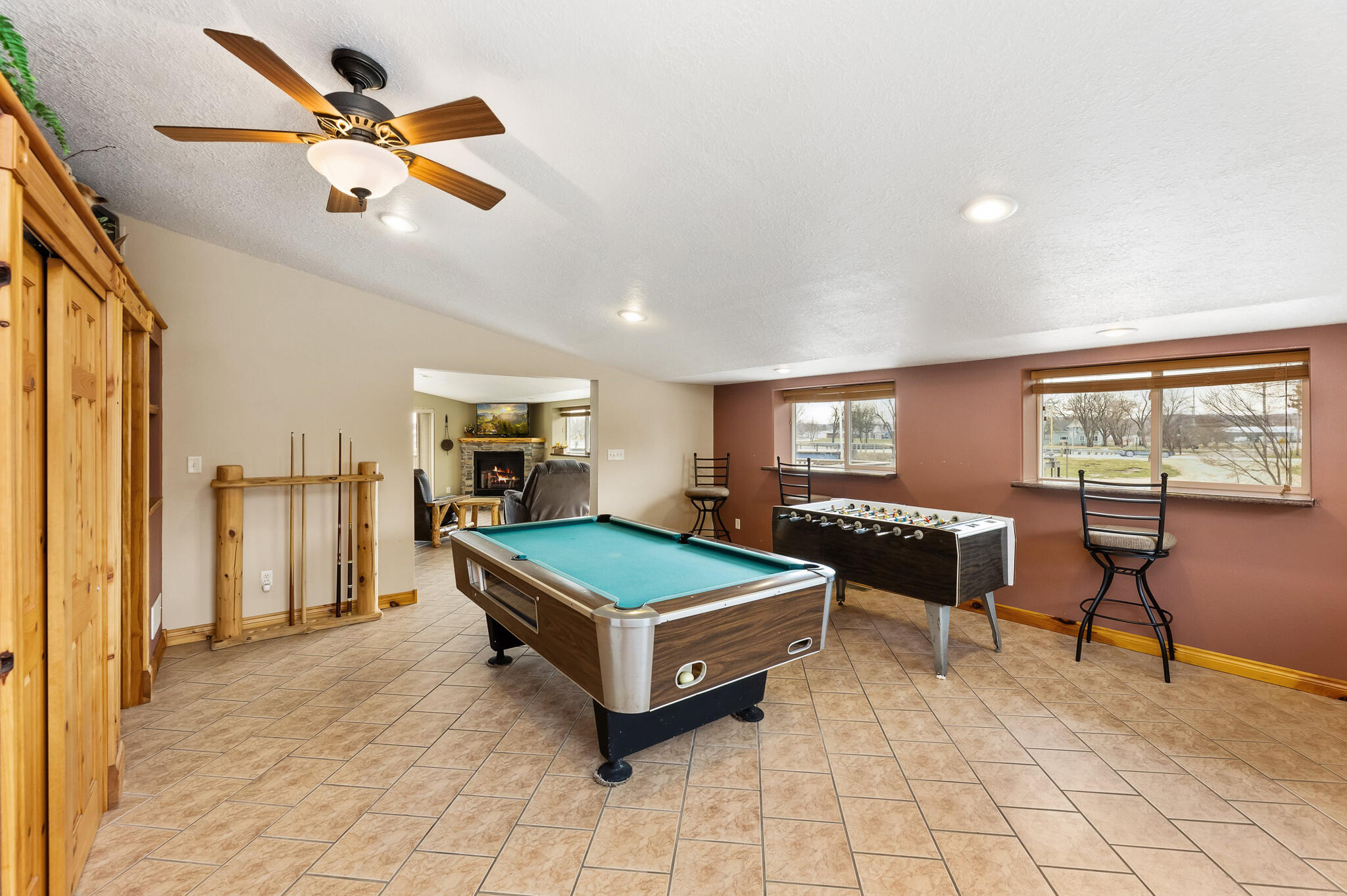 141 Mill Road Blair, WI 54616 - Photo 11 of 42 11 ENTERTAINMENT ROOM