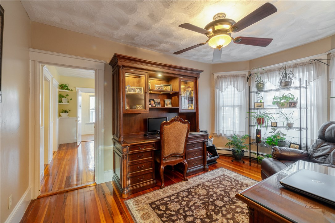 283 8th Avenue Woonsocket, RI 02895 - Photo 5 of 18 Gallery Image 5