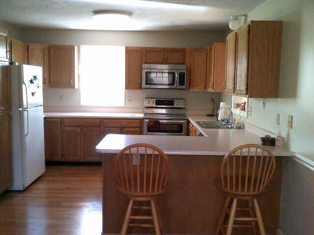 6 Powhatan Road Pepperell, MA 01463 - Photo 17 of 41