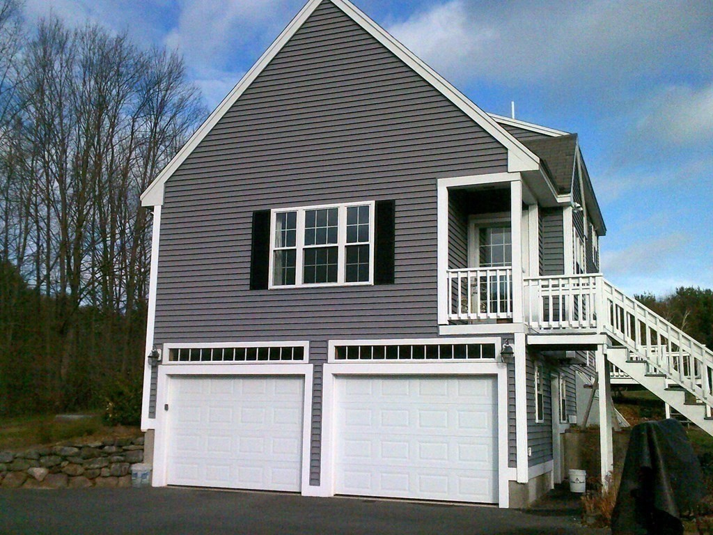 6 Powhatan Road Pepperell, MA 01463 - Photo 7 of 41