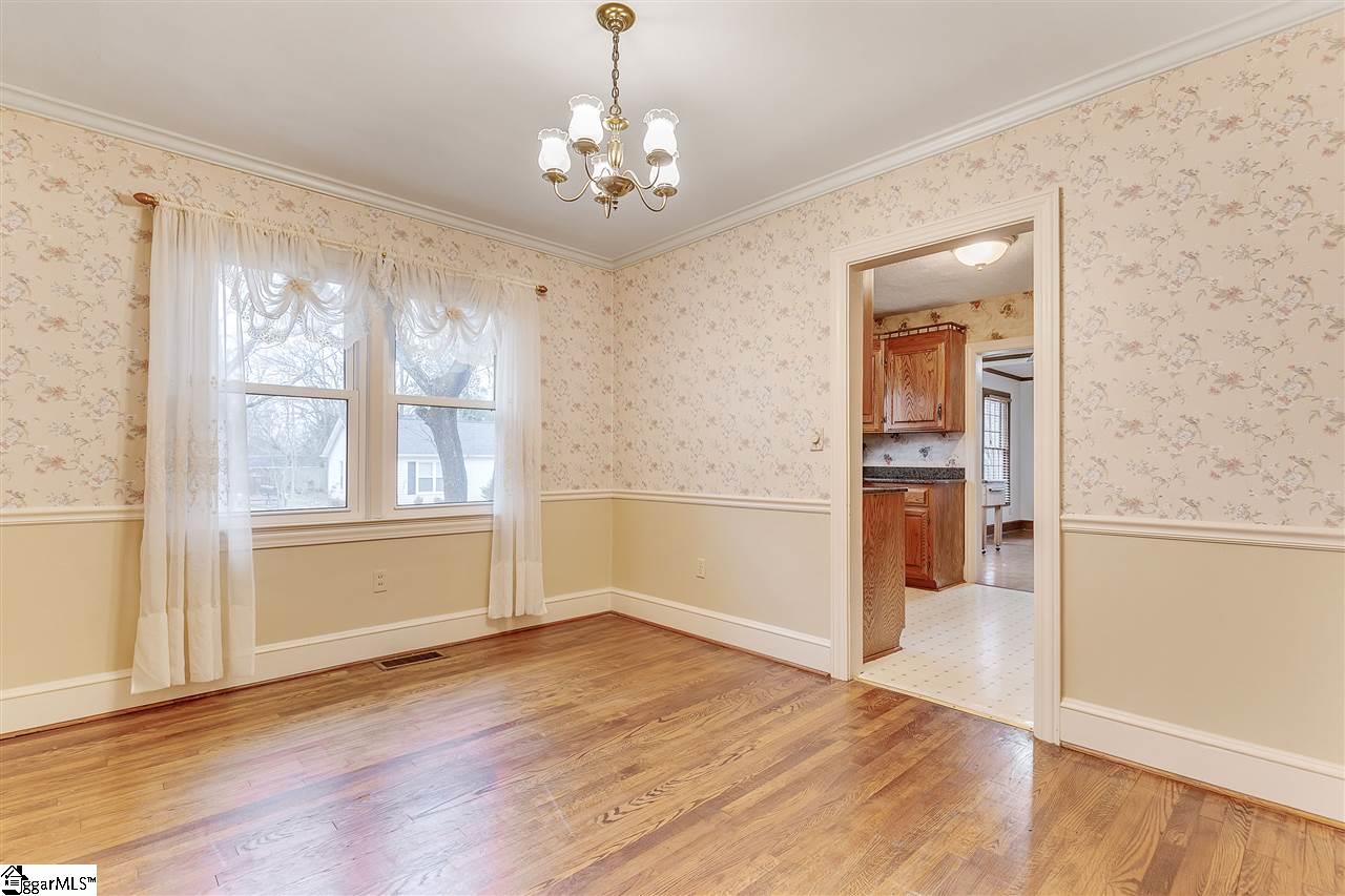 301 Parkins Mill Road Greenville, SC 29607 - Photo 5 of 26