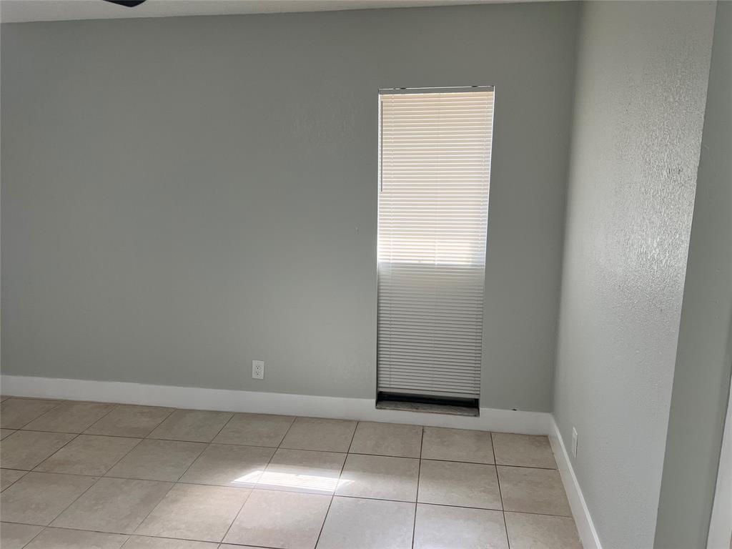 500 Northeast 34th Street Pompano Beach, FL 33064 - Photo 14 of 29