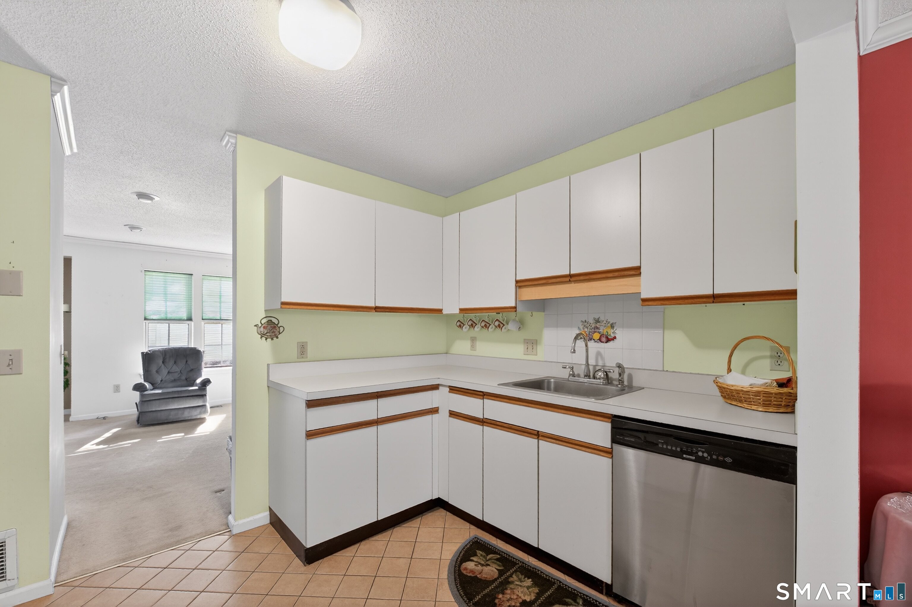 23 Chatsworth Road, Unit 23 Granby, CT 06035 - Photo 7 of 26