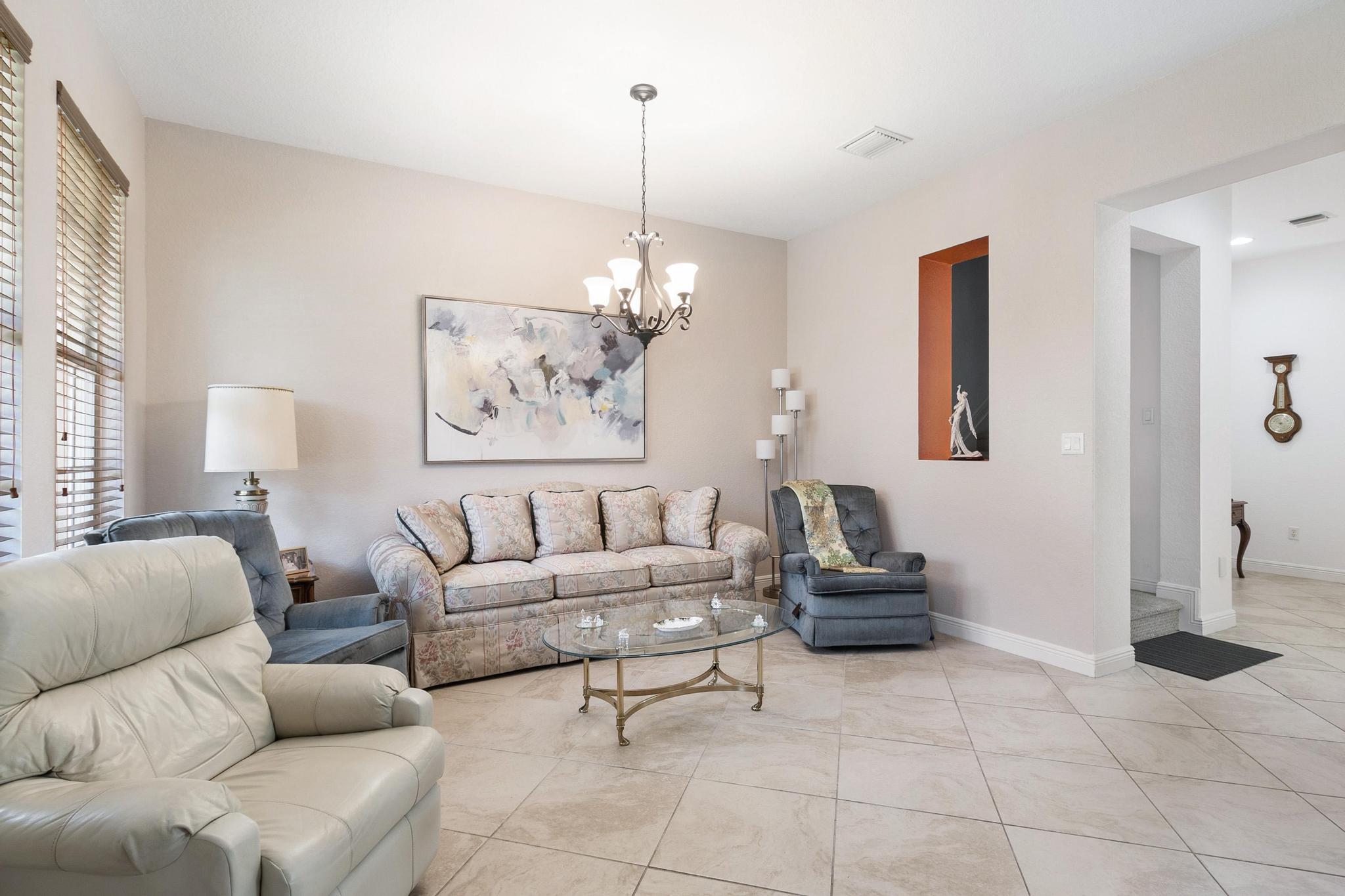 8339 Northwest 8th Way Boca Raton, FL 33487 - Photo 3 of 22 CZ4A0824