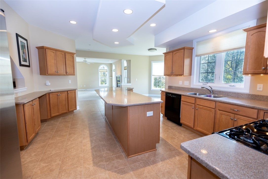 1515 Manitou Road Parma, NY 14626 - Photo 15 of 50