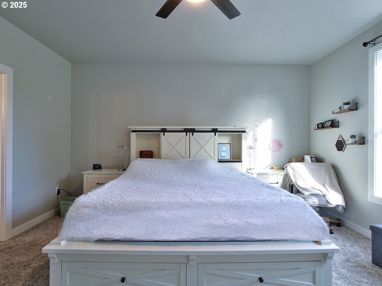 1701 South Alpine Street Cornelius, OR 97113 - Photo 22 of 48 Primary Bedroom