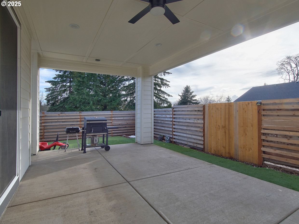 1701 South Alpine Street Cornelius, OR 97113 - Photo 38 of 48 Patio