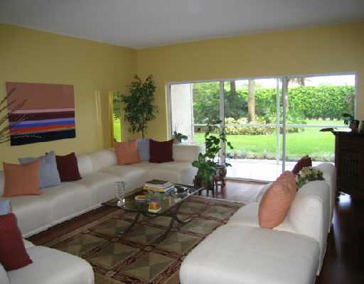 6237 Graycliff Drive, Unit B Boca Raton, FL 33496 - Photo 3 of 7 Additional Photo