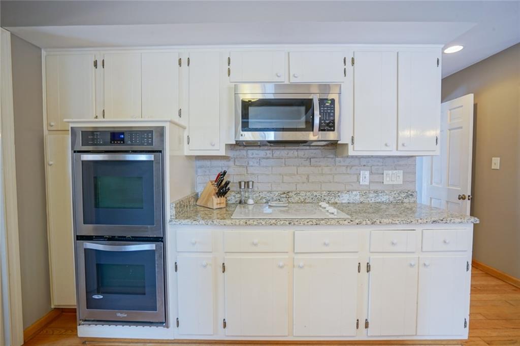 7161 Moorgate Road Indianapolis, IN 46250 - Photo 12 of 48 Gallery Image 12