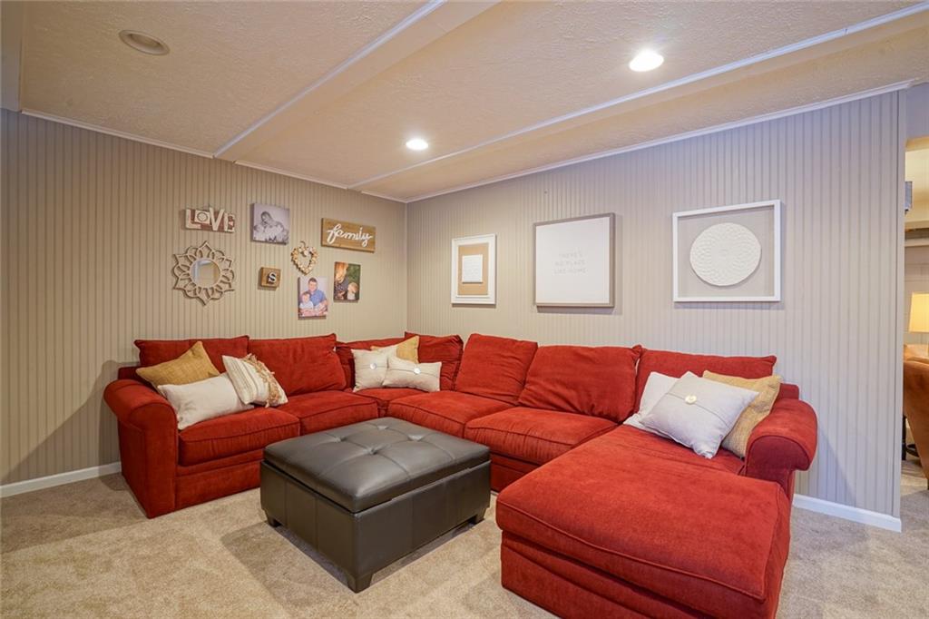7161 Moorgate Road Indianapolis, IN 46250 - Photo 42 of 48 Gallery Image 42
