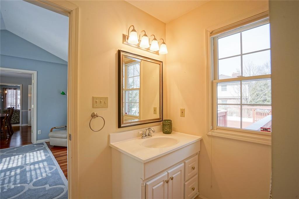 7161 Moorgate Road Indianapolis, IN 46250 - Photo 10 of 48 Gallery Image 10