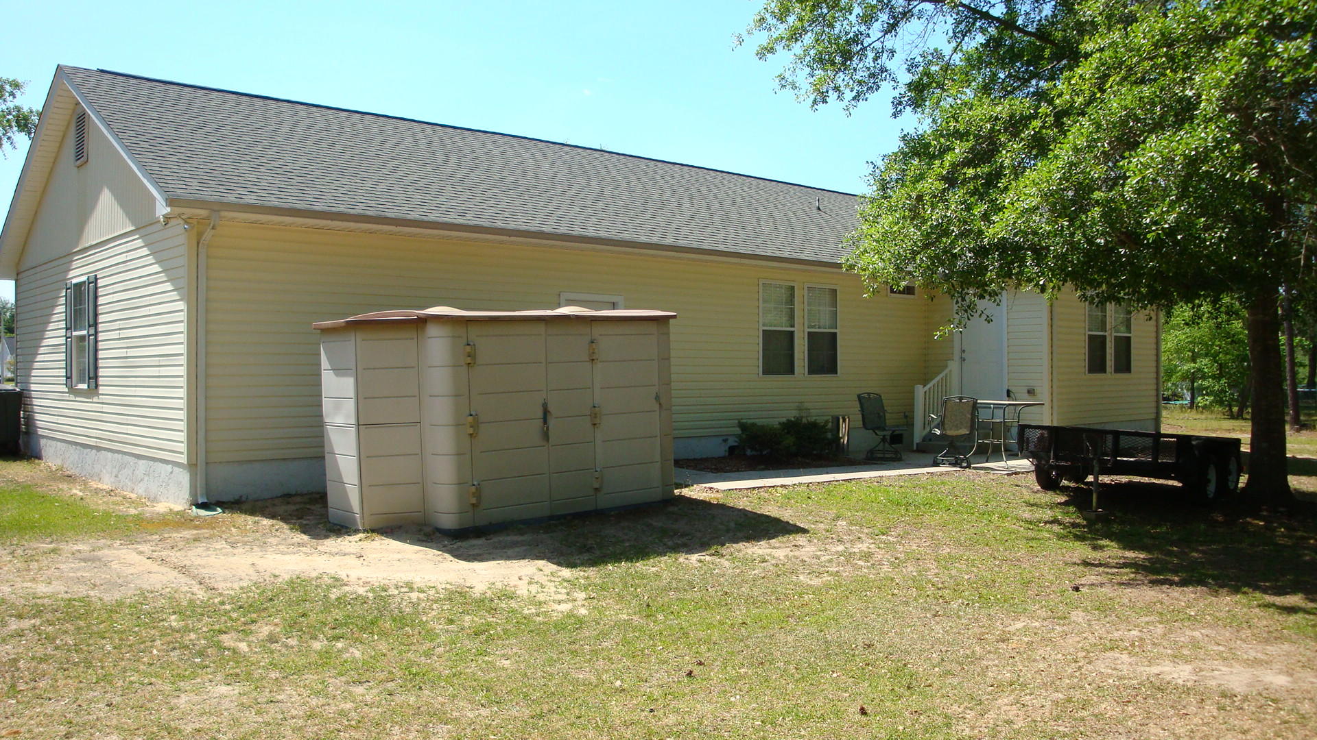 137 Signal Street Hamlet, NC 28345 - Photo 3 of 19 DSC08994
