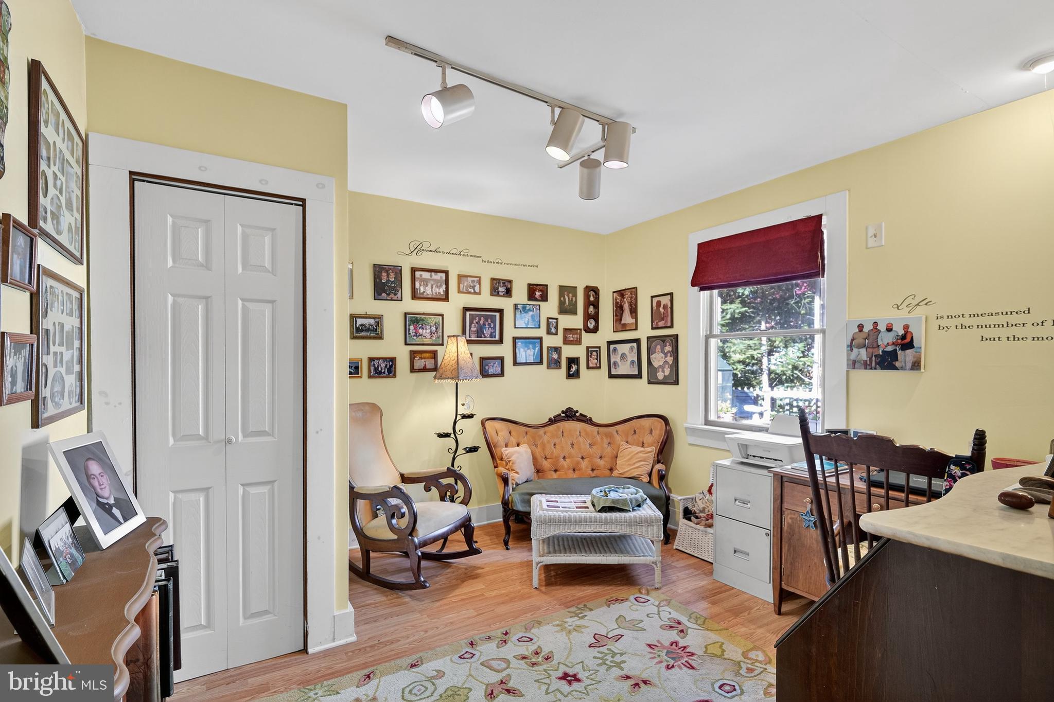 18 Monroe Drive Hamilton, NJ 08619 - Photo 15 of 37