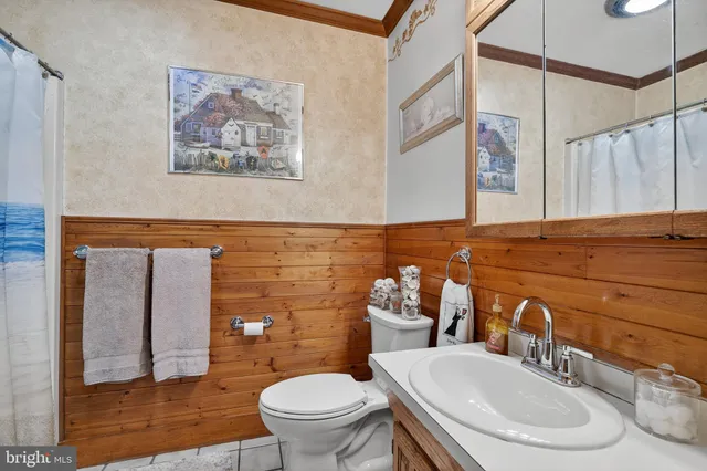 $525,000 | 18 Monroe Drive, Hamilton, NJ 08619