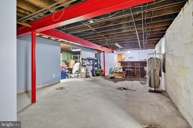 $525,000 | 18 Monroe Drive, Hamilton, NJ 08619