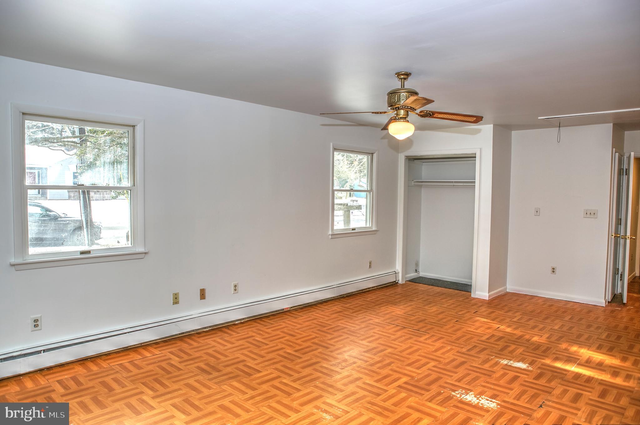 18 Monroe Drive Hamilton, NJ 08619 - Photo 24 of 37