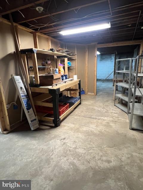 18 Monroe Drive Hamilton, NJ 08619 - Photo 31 of 37 a view of car garage