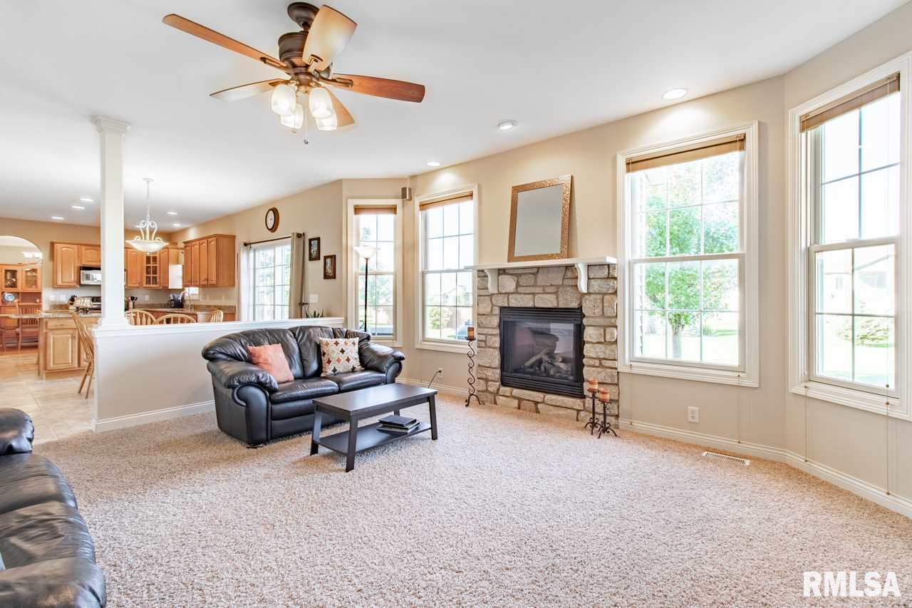 1753 Kingsbury Road Washington, IL 61571 - Photo 15 of 36 Gallery Image 15