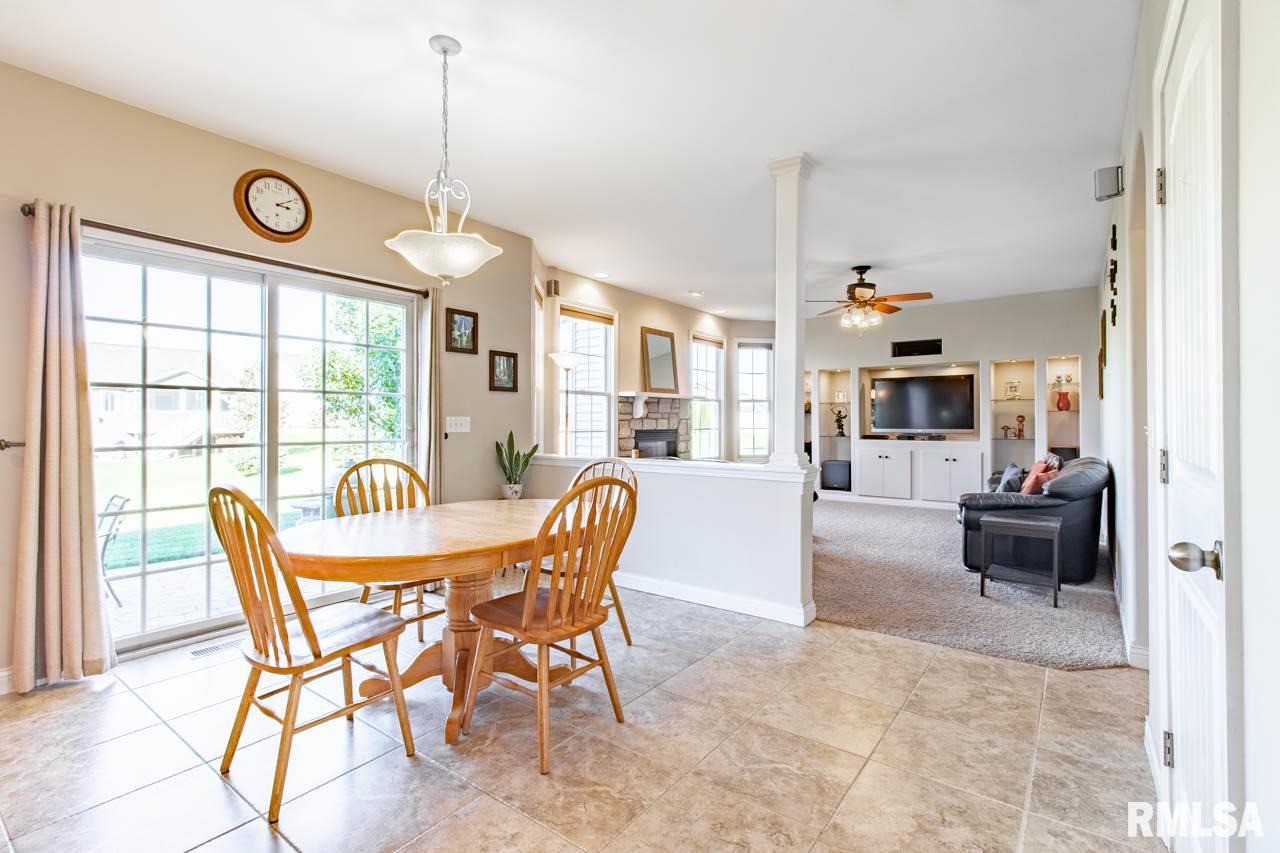 1753 Kingsbury Road Washington, IL 61571 - Photo 17 of 36 Gallery Image 17