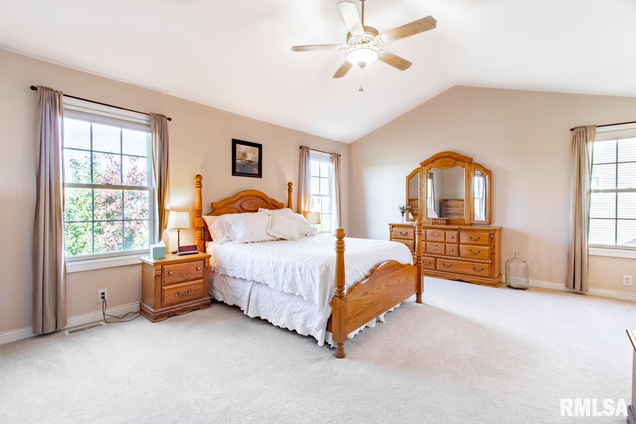 1753 Kingsbury Road Washington, IL 61571 - Photo 20 of 36 Gallery Image 20