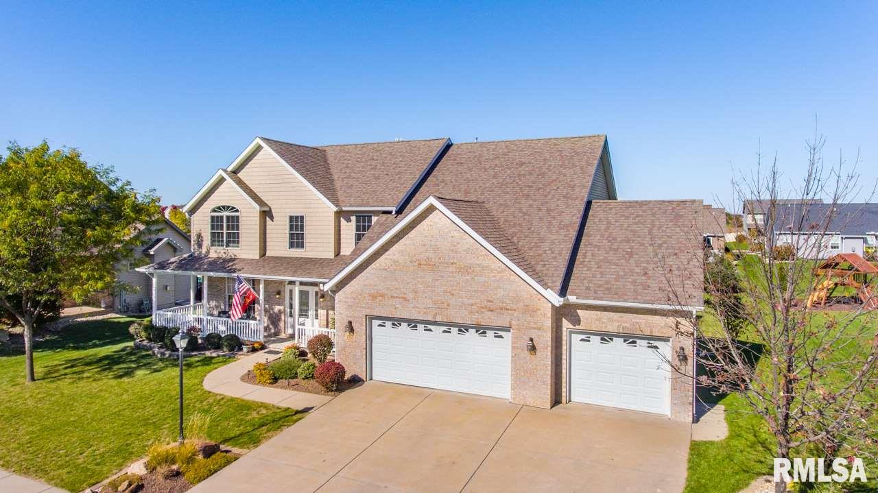 1753 Kingsbury Road Washington, IL 61571 - Photo 2 of 36 Gallery Image 2
